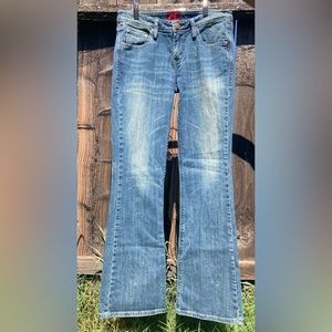 Levi’s Jeans VTG 90s Y2K Bootcut Light Wash SunSet LS&Co Button Made in Brazil